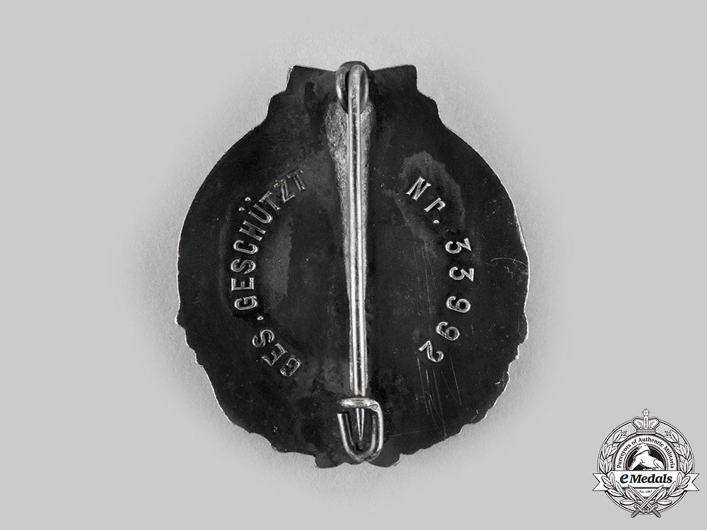 germany,_weimar_republic._a_colonial_badge_m20_920_emd0197