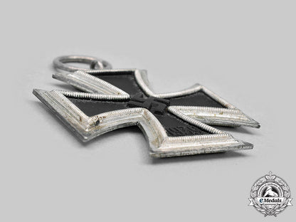 germany,_wehrmacht._a1939_iron_cross_ii_class,_by_wilhelm_deumer_m20_926_mnc3141