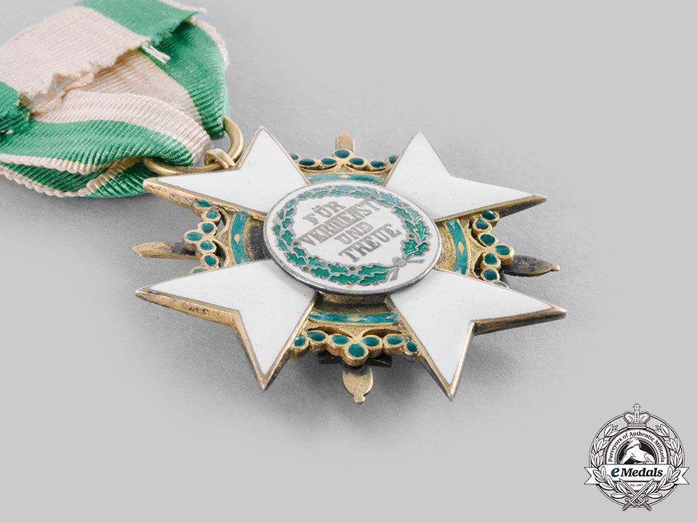 saxony,_kingdom._a_merit_order,_i_class_knight’s_cross_with_swords,_c.1916_m20_929_emd0221