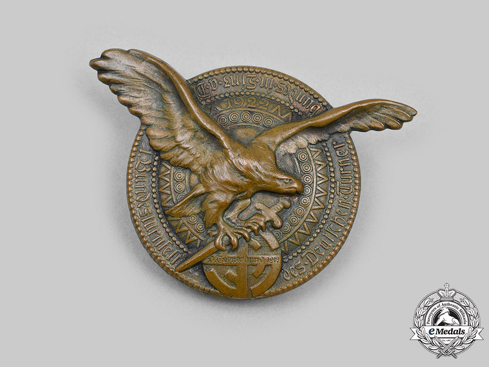 germany,_weimar_republic._a1922_german_gymnastics_association_badge_m20_969_mnc3259