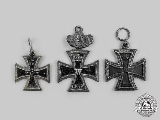 germany,_imperial._a_lot_of_three_miniature_iron_crosses,1813,1870,1914_m20_970_mnc1174