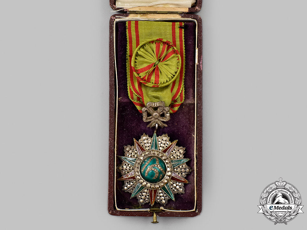 tunisia,_french_protectorate._an_order_of_glory,_iv_class_officer,_c.1890_m21_20__mnc0094_1_1