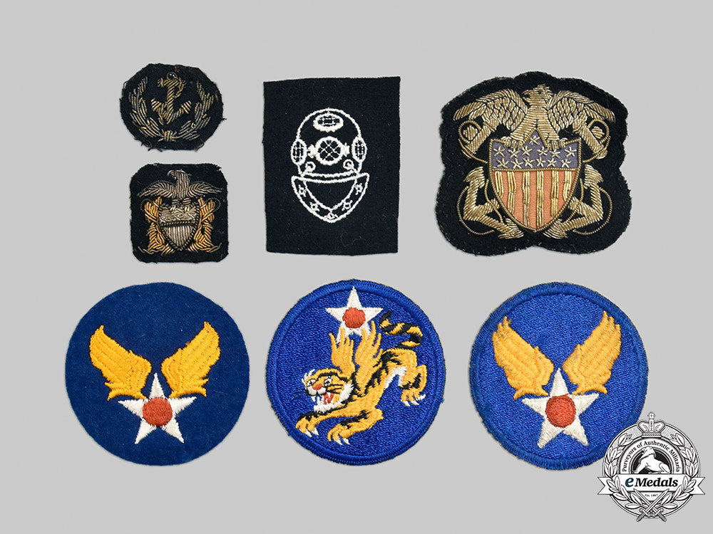 united_states._a_lot_of_eleven_military_items_m21_235