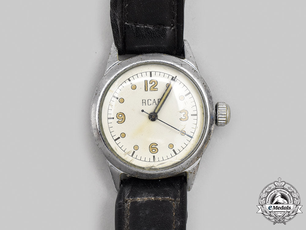 canada,_commonwealth._a_wartime_royal_canadian_air_force_military_pilot’s_watch_by_waltham_usa,_c.1942_m21_281_1