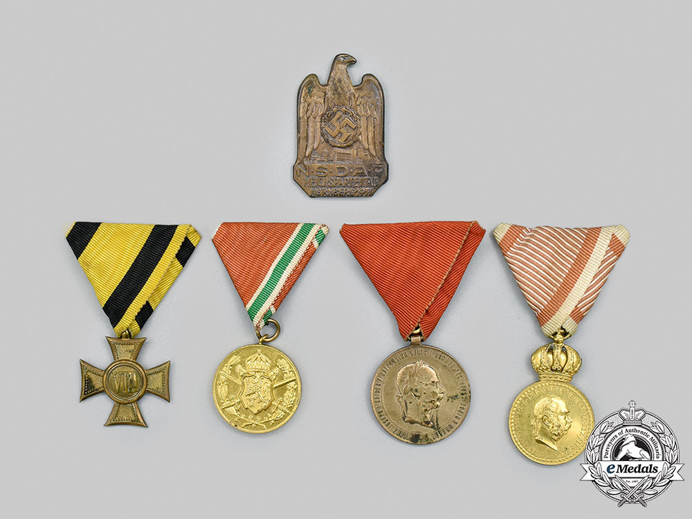 international._a_mixed_lot_of_medals_m21_325