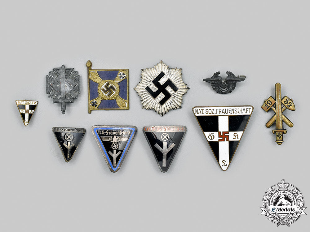 germany,_third_reich._a_mixed_lot_of_badges_m21_352