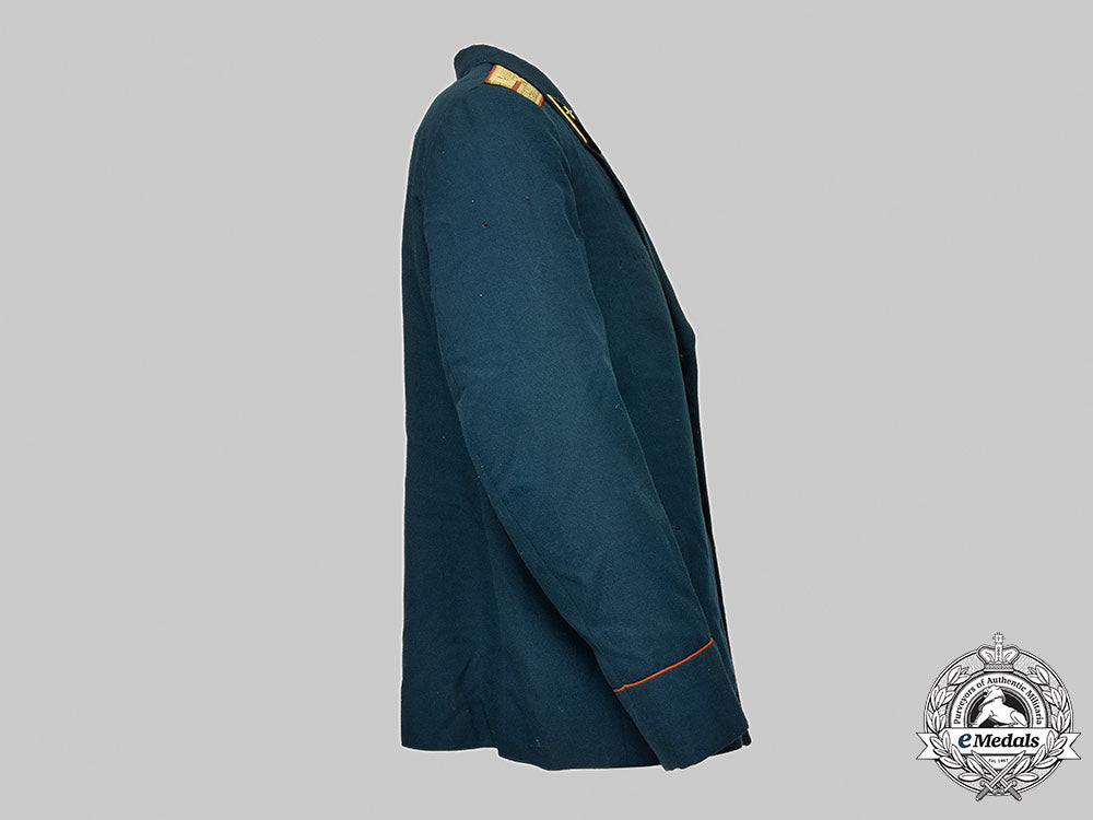 russia,_soviet_union._a_red_army_infantry_captain's_uniform_cap_and_tunic_m21_391_1