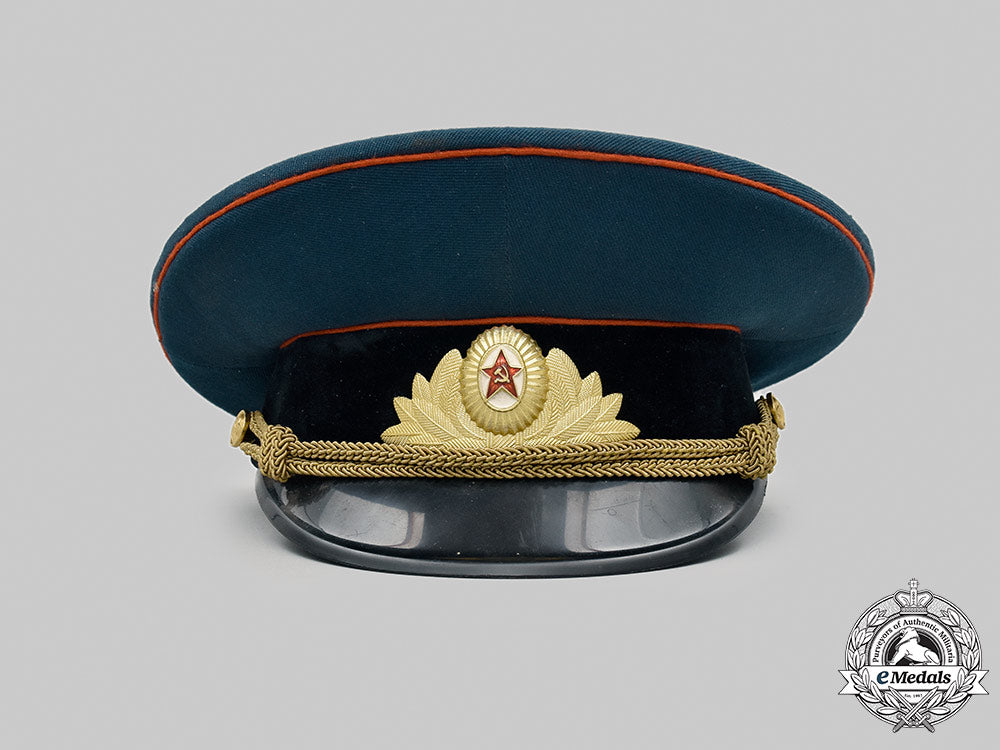 russia,_soviet_union._a_red_army_infantry_captain's_uniform_cap_and_tunic_m21_399_1