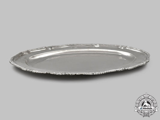 germany,_imperial._a_rare_silver_meat_tray_from_the_household_of_kaiser_wilhelm_ii,_by_gebrüder_friedländer_m21_60__mnc0023_1