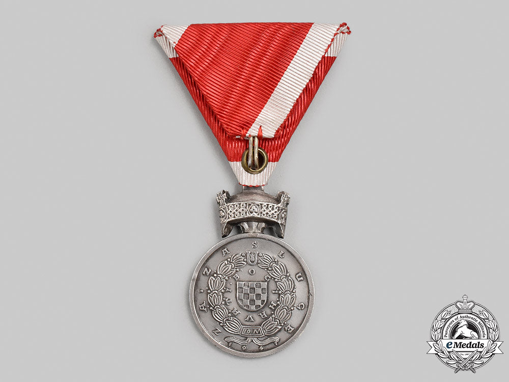 croatia,_independent_state._an_order_of_the_crown_of_king_zvonimir,_silver_grade_medal,_by_braća_knaus,_c.1941_m21_886_1