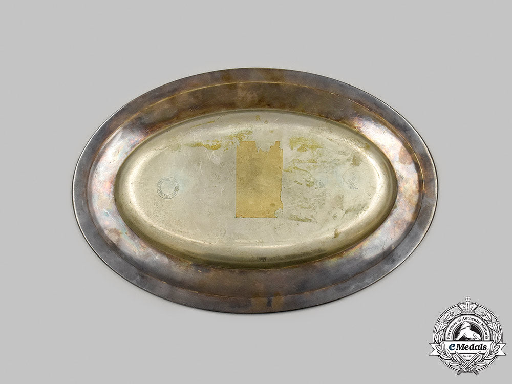 germany,_third_reich._a_serving_tray_from_the_gästehaus_reichsparteitag,_by_wellner_m21__mnc0739_1