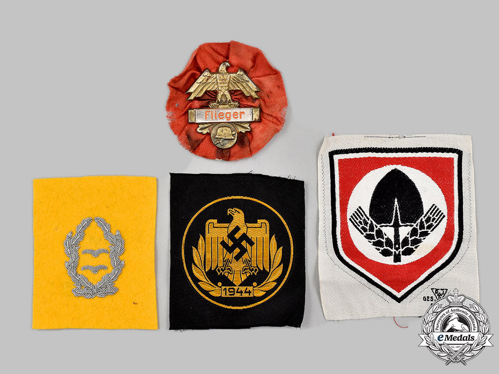 germany,_third_reich._a_mixed_lot_of_insignia_m21__mnc1307_1