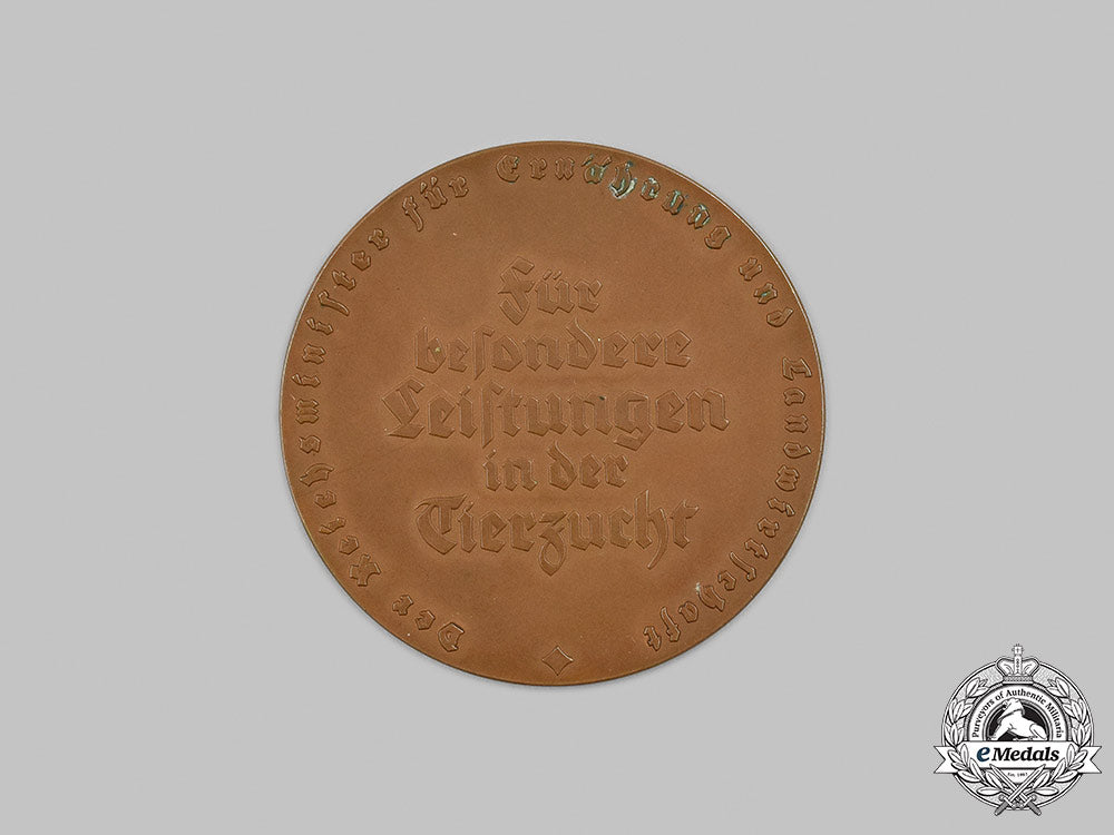 germany,_third_reich._a_medal_for_merit_in_animal_breeding,_with_case,_by_the_prussian_mint_m21__mnc1341