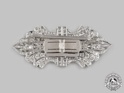 jewellery._a_custom_handmade_platinum&_diamond_brooch,_c.1925_m21__mnc2366_1_1