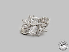 Jewellery. A Platinum & Diamond Ring