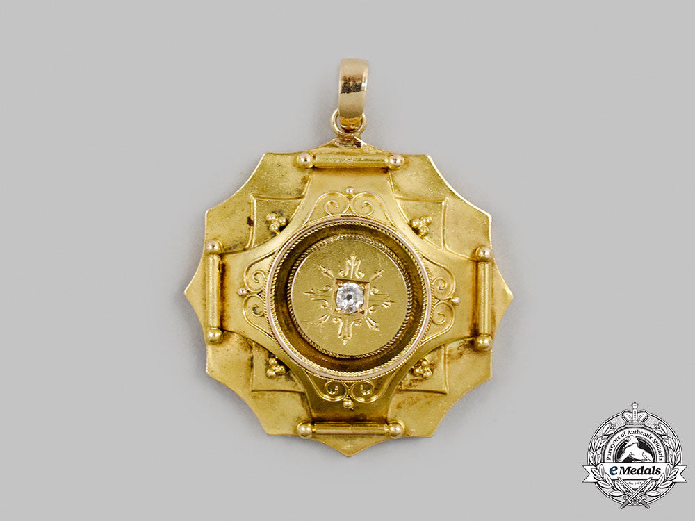 jewellery._an_antique_yellow_gold_and_diamond_pendant,_c.1900_m21__mnc2684_1