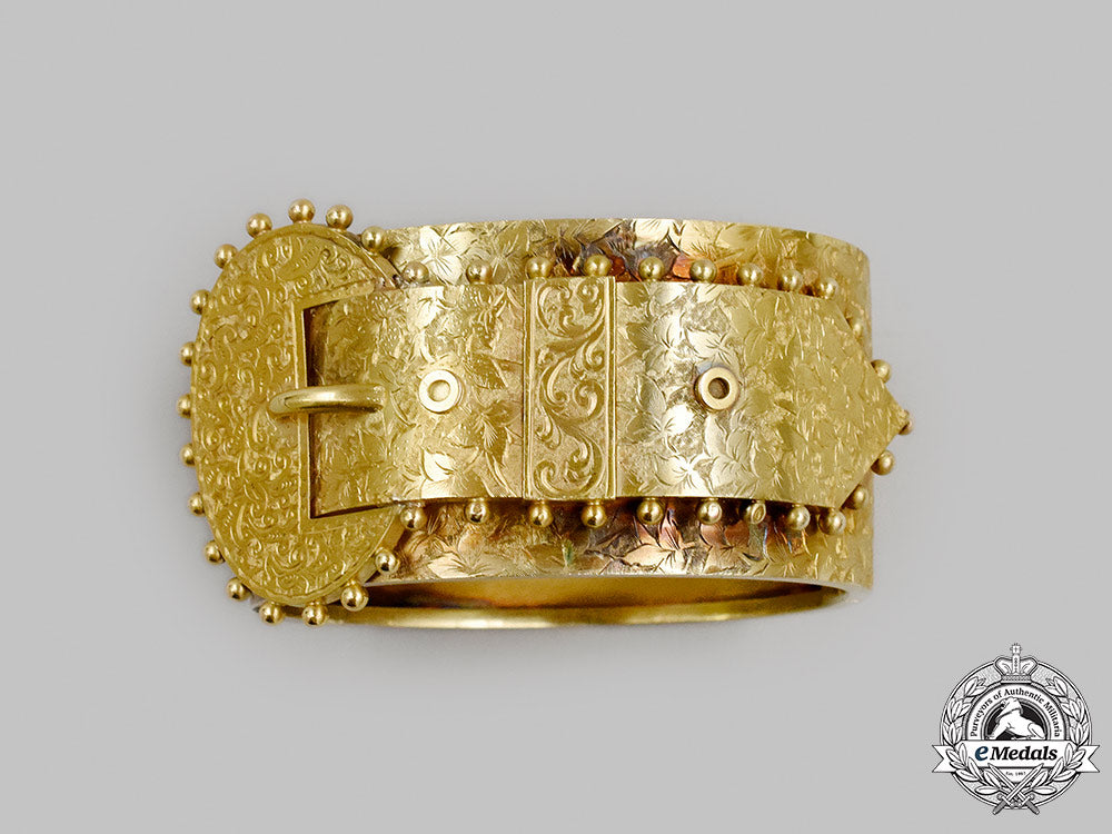 jewellery._a_victorian_yellow_gold_buckle_bangle_with_case,_c.1870_m21__mnc2697_1