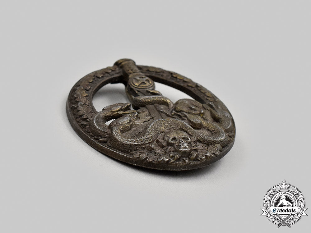 germany,_wehrmacht._a_rare_anti-_partisan_badge,_bronze_grade,_by_c.e._juncker_m21__mnc6715_0923