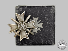 Germany, Wehrmacht. A War Merit Cross I Class With Swords And Case, By Deschler & Sohn