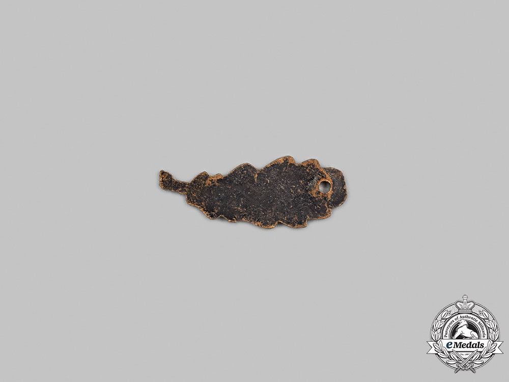 united_kingdom._a_mentioned_in_despatches(_mid)_oak_leaf_m21__mnc9175
