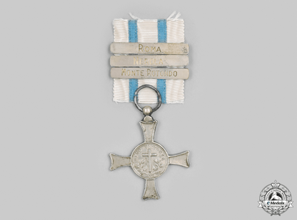 vatican._a_mentana_cross,_type_i_with_three_clasps,_c.1870_m21_mnc3421_1_1_1