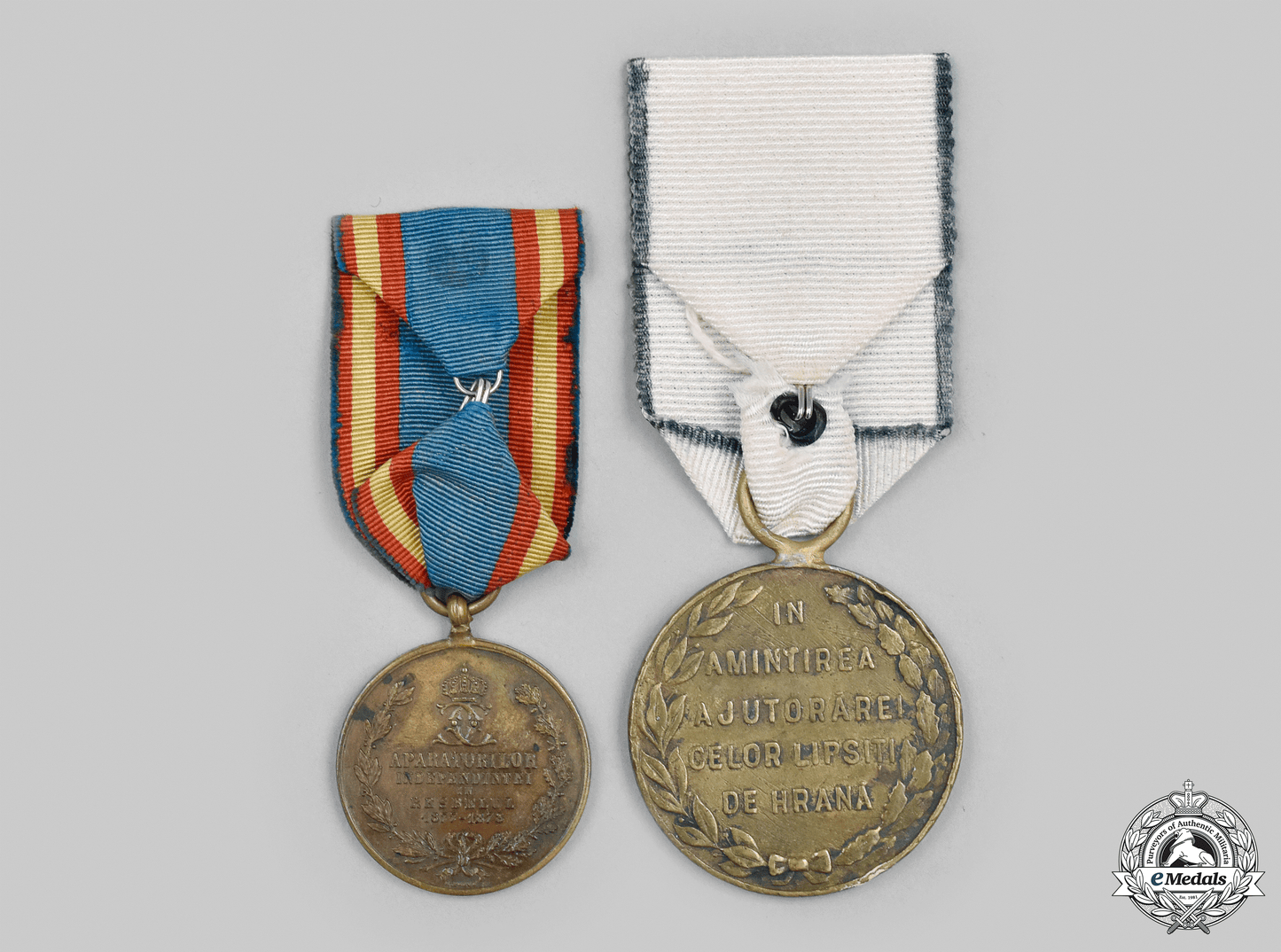 romania,_kingdom._two_medals_m21_mnc3511_1_1_1