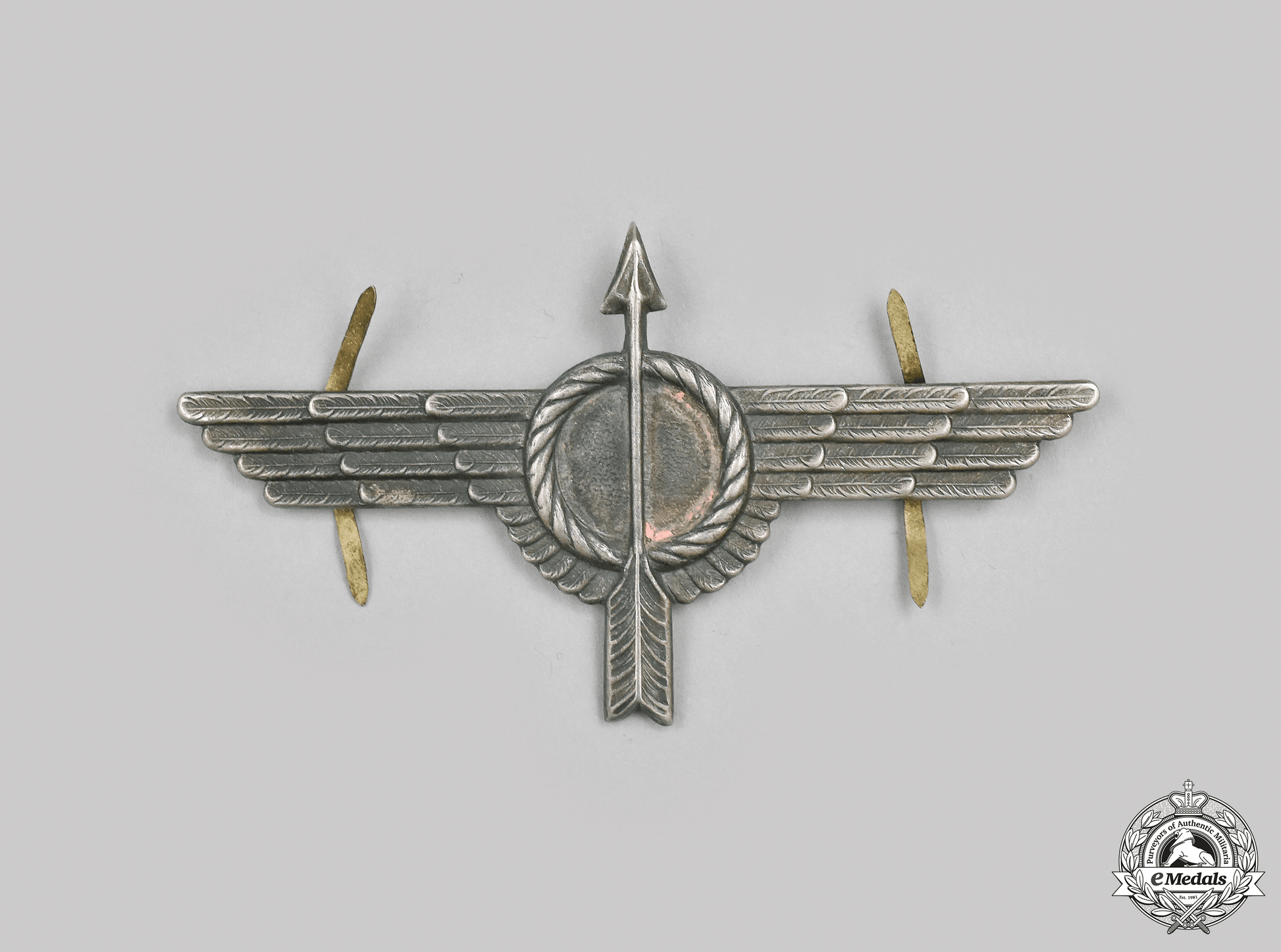spain,_republic._a_civil_war_spanish_air_force_republican_anti-_aircraft_badge,_c.1935_m21_mnc3515_2_1_1_1