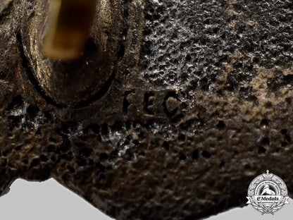 germany,_wehrmacht._a_close_combat_clasp,_bronze_grade,_by_friedrich_linden_m21_mnc5260_1