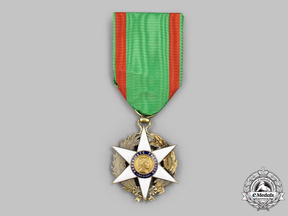 france,_iii_republic._an_order_of_agricultural_merit,_ii_class_officer,_type_i_without_year_designation_m21_mnc5402_1