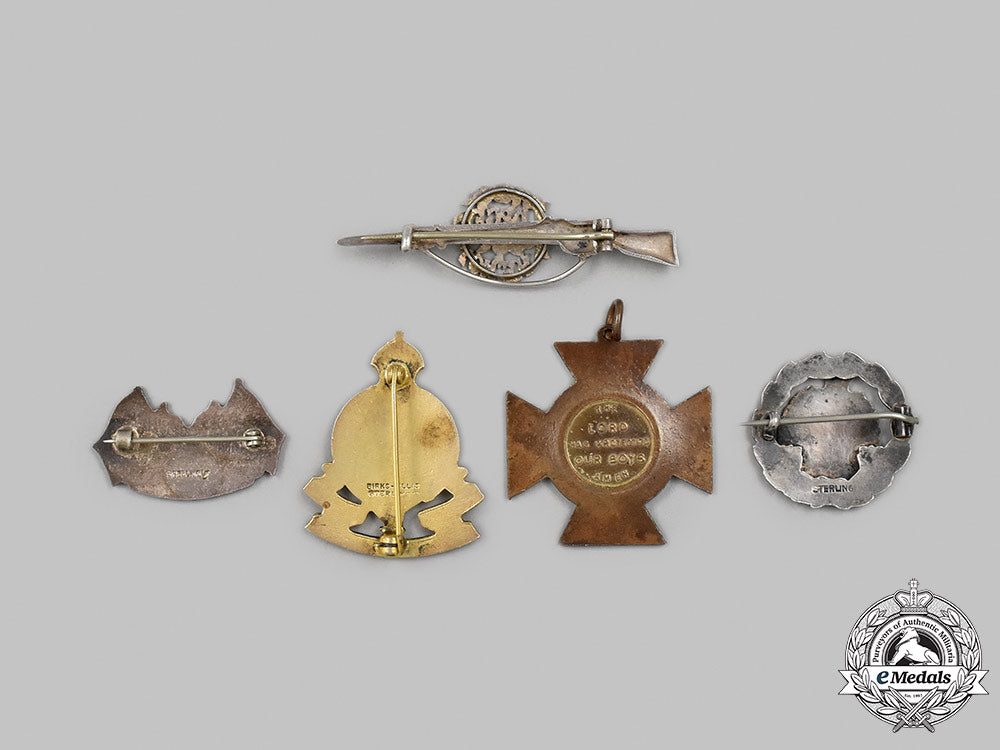 canada,_united_kingdom._five_first_and_second_war_badges_m21_mnc5470_1