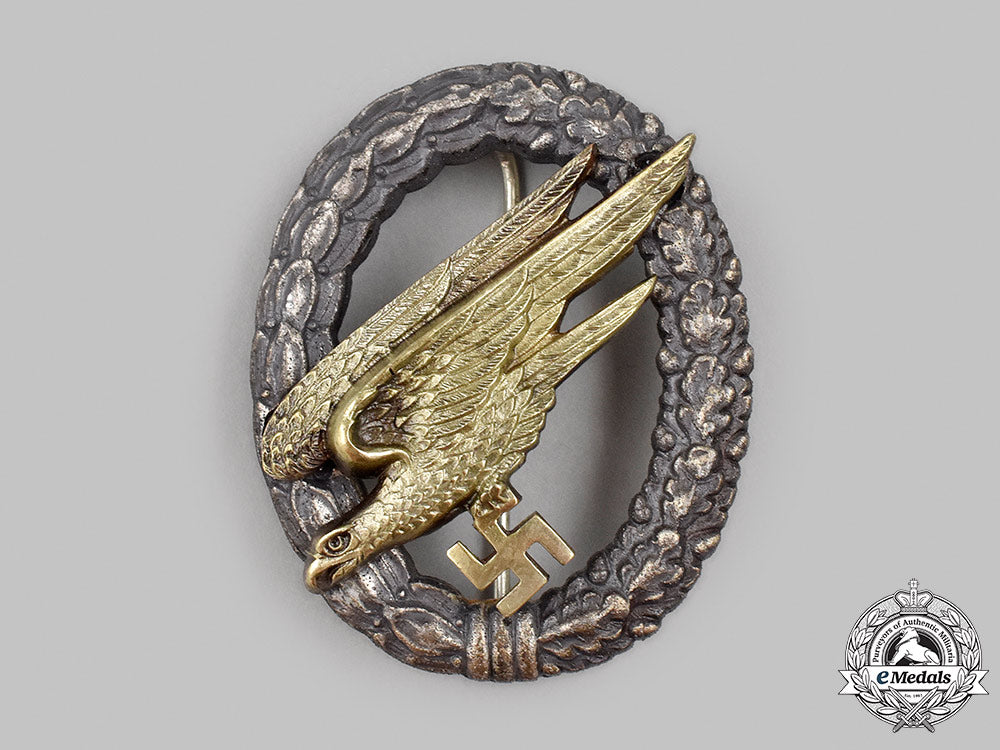 germany,_luftwaffe._a_fallschirmjäger_badge,_by_friedrich_linden_m21_mnc5528