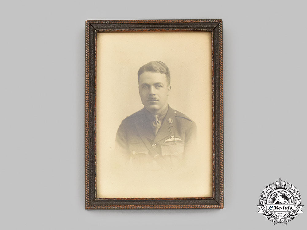 canada,_cef._an_army_book&_photograph,_second_lieutenant_hill,_royal_flying_corps_m21_mnc5576