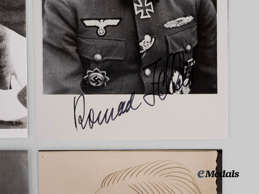germany,_third_reich._a_lot_of_post-_war_signed_knight’s_cross_winner_photographs_e_medals__g62079_5
