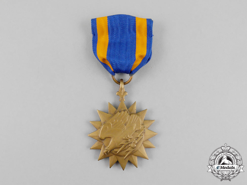united_states._an_air_medal,_cased_m_044_1