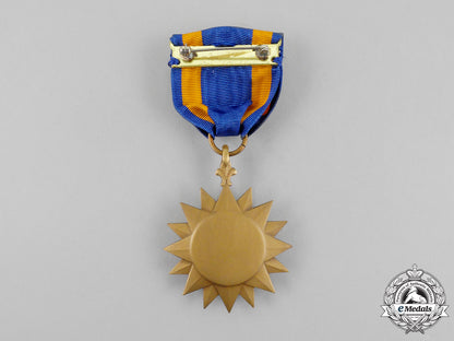 united_states._an_air_medal,_cased_m_045_1