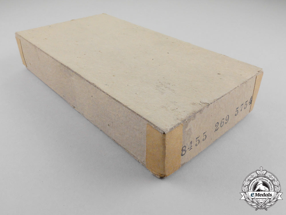 united_states._a_legion_of_merit,_officer_with_case_m_061_1