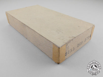 united_states._a_legion_of_merit,_officer_with_case_m_061_1