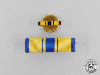 united_states._an_air_force_commendation_medal_with_oak_leaf_cluster,_cased,_to_alton_o._eckhardt_m_098_1