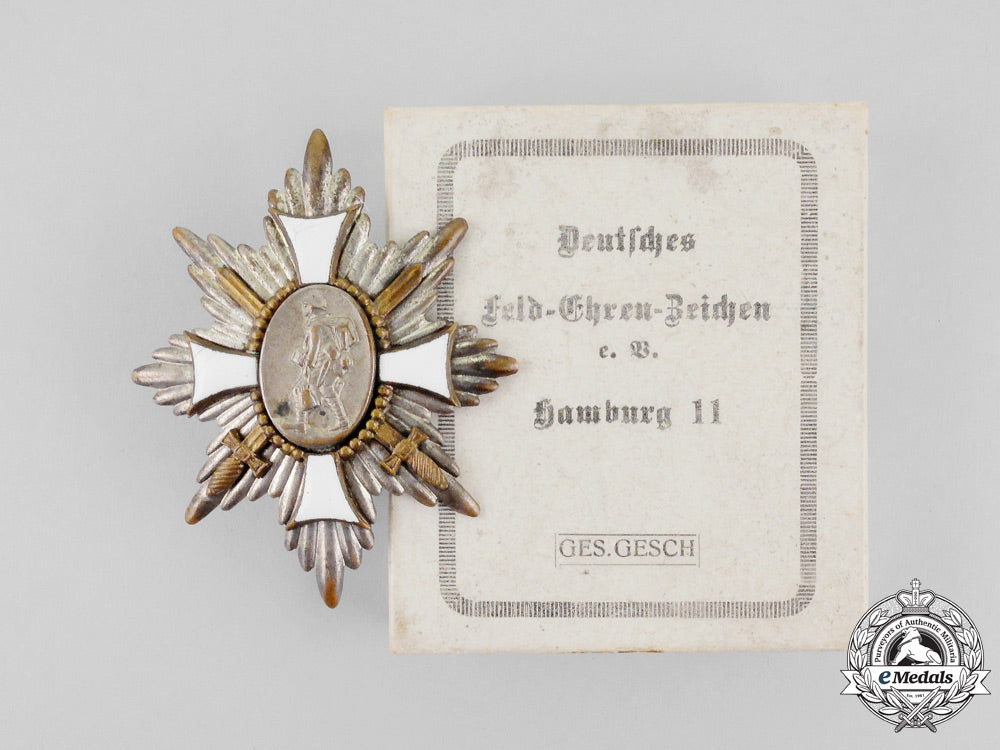 a_first_war_german“_feld-_ehrenzeichen”_field_honour_badge_in_its_case_of_issue_m_187