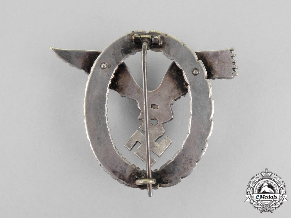 germany._a_luftwaffe_pilot’s_badge_by_o.m._in_its_case_of_issue_m_216_1