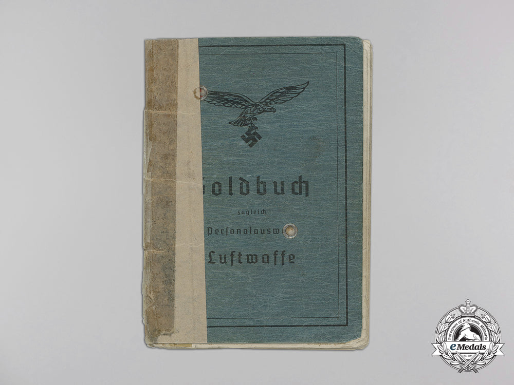 a_superb_bavarian_soldbuch,_militärpass,_flight_log,_and_photos,_to_ground-_attack_gunner_m_281_1