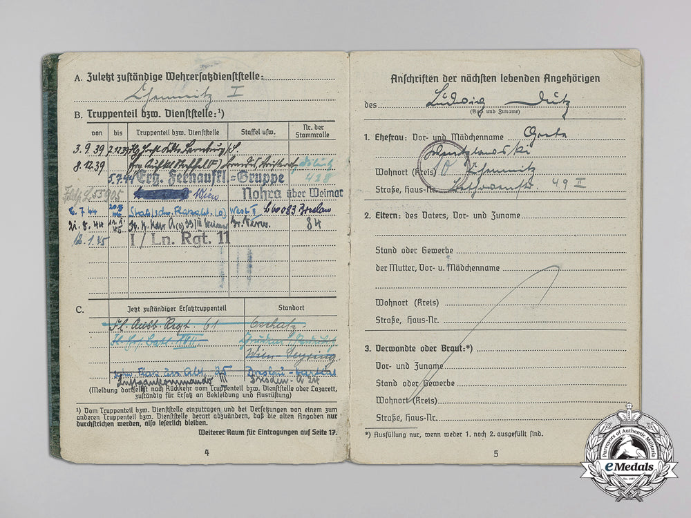 a_superb_bavarian_soldbuch,_militärpass,_flight_log,_and_photos,_to_ground-_attack_gunner_m_284_1