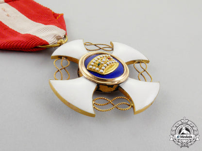 italy._a_fullsize_and_miniature_italian_order_of_the_crown_of_italy,_knight,_cased_m_308_2_1
