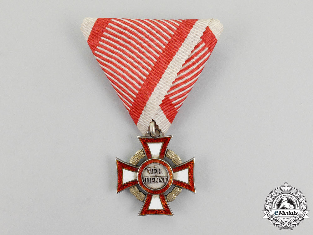 austria,_empire._a_military_merit_cross_with_war_decoration_m_338_2