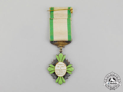 mexico._a_mexican_military_long_service_cross(_aka_military_constancy_cross),_officer's_cross_for_twenty-_five_years'_service,_type_i_for_the_army_m_670_1