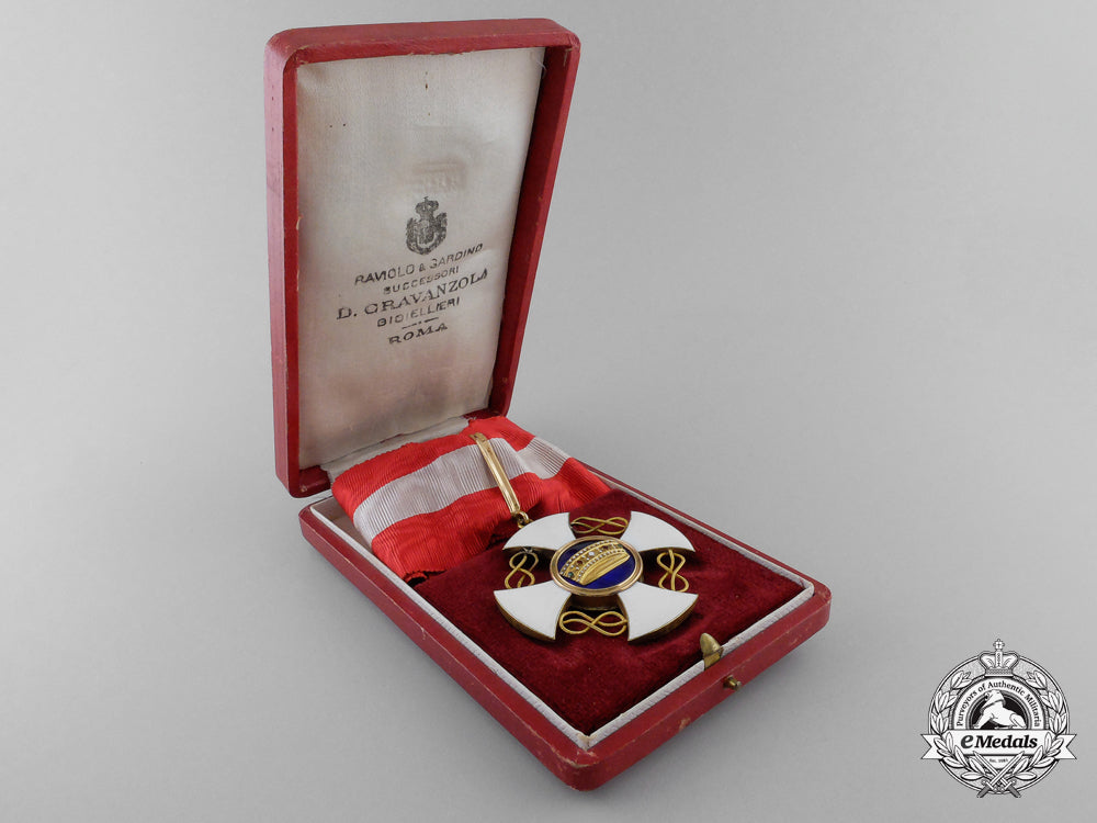 italy,_kingdom._an_order_of_the_crown_in_gold,_commander's_cross_with_case_m_717_2_1_1