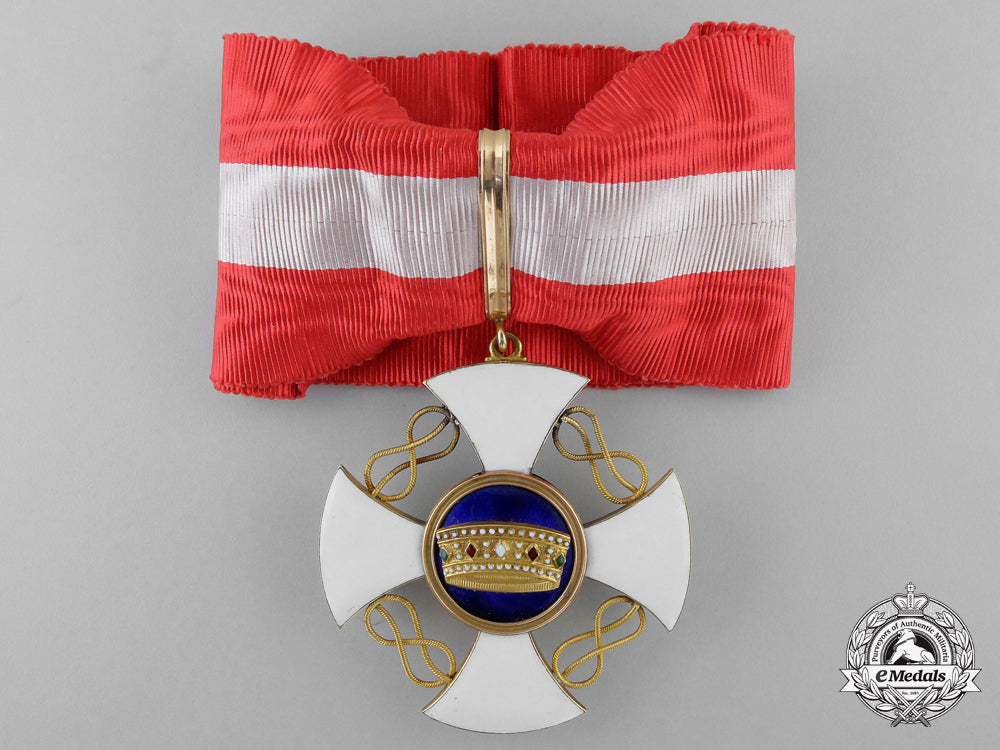 italy,_kingdom._an_order_of_the_crown_in_gold,_commander's_cross_with_case_m_718_2_1_1