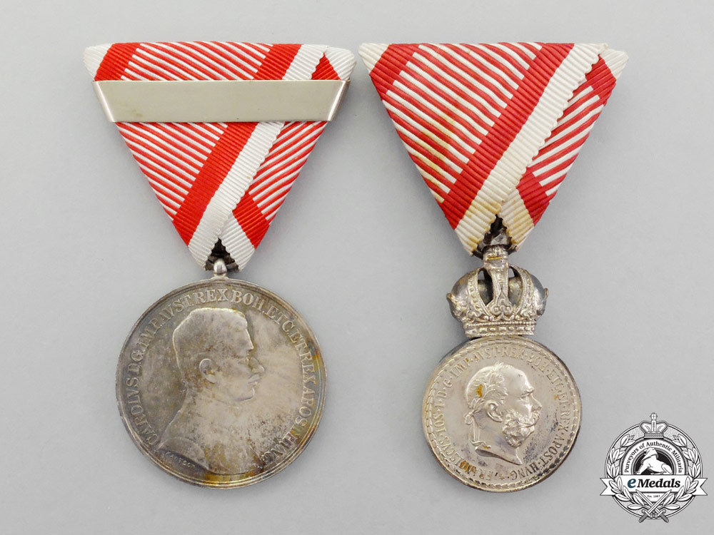 austria._an_austrian_pair_of_bravery&_merit_decorations_m_840_1