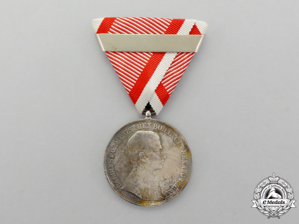 austria._an_austrian_pair_of_bravery&_merit_decorations_m_841_1