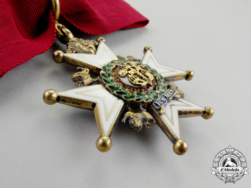 great_britain._a_most_honourable_order_of_the_bath,_companion's_neck_badge(_cb),_military_division,_cased_m_940_1